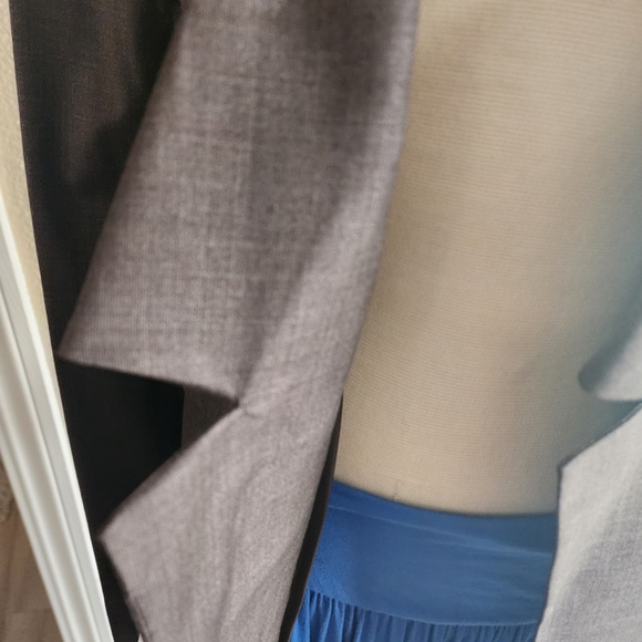 Halston Blazer - Picture 6 of 7